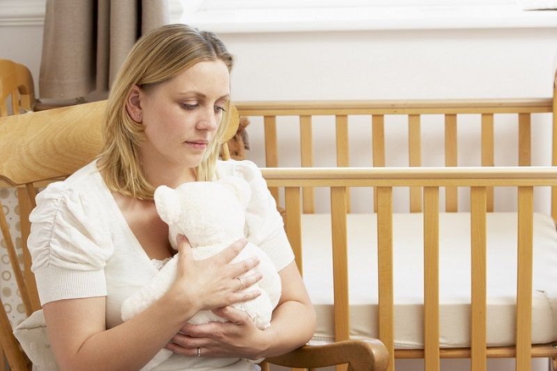 Dampak Negatif Mengumumkan Kehamilan Terlalu Dini