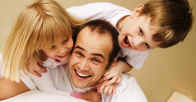 10 Cara ini Akan Buat Papa Makin Keren Depan Anak