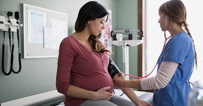 13. Kehamilan kembar berisiko pre-eklampsia