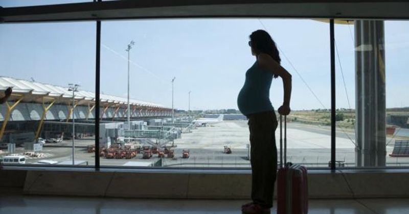 2. Kapan ibu hamil diperbolehkan naik pesawat