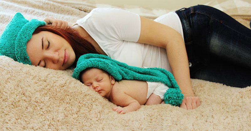 7 Cara Ampuh dari Ahli Bikin Bayi Baru Lahir Tidur Nyenyak