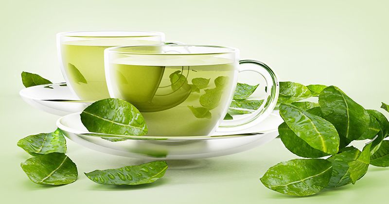8. Minum teh hijau