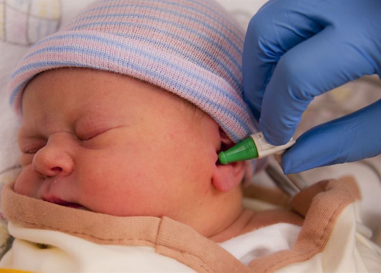 Hal-Hal Mungkin Jadi Penyebab Gangguan Pendengaran Bayi Baru Lahir