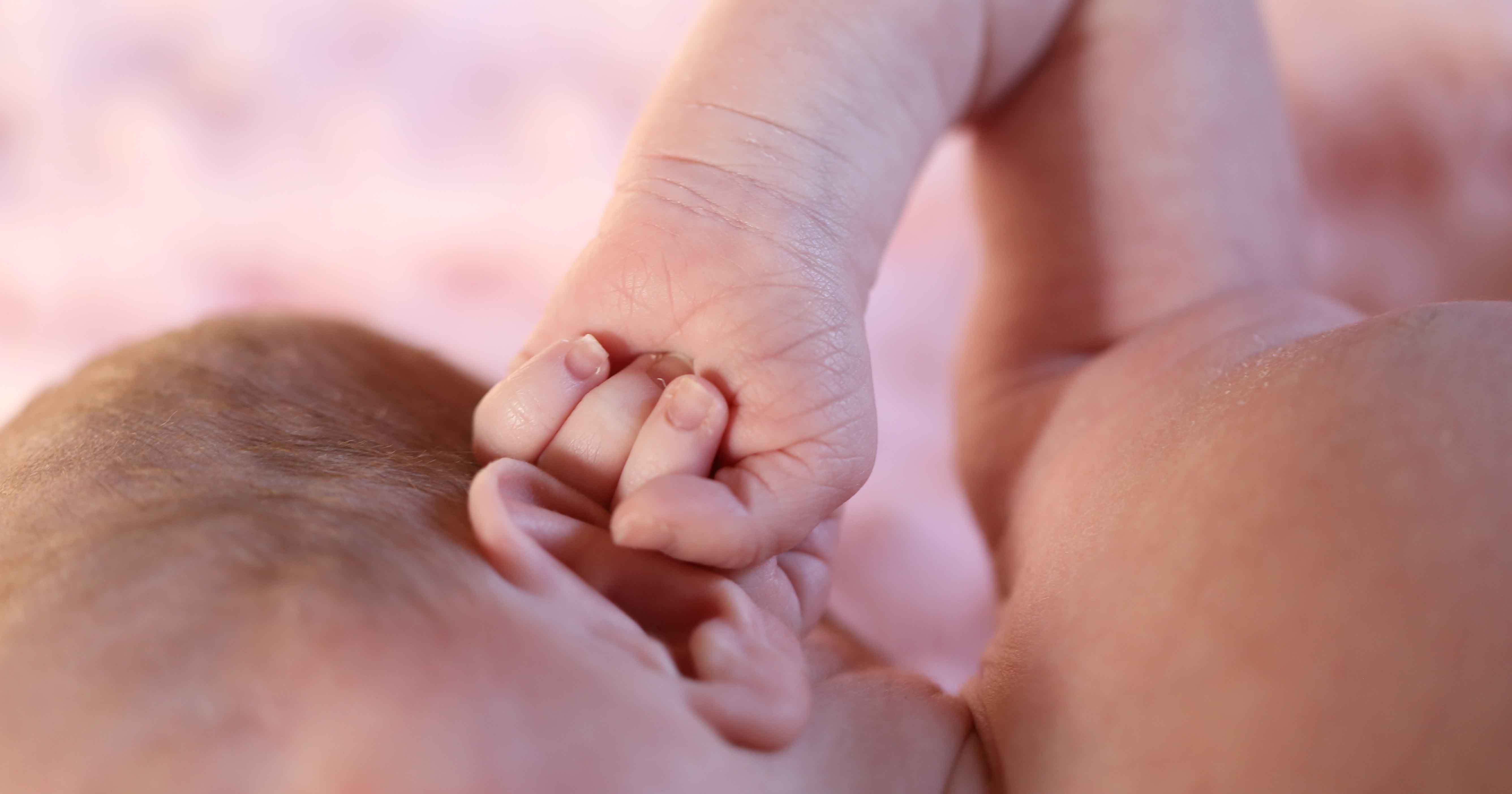 Bisa Deteksi Kelainan, Penting Tes Fungsi Pendengaran Bayi Baru Lahir