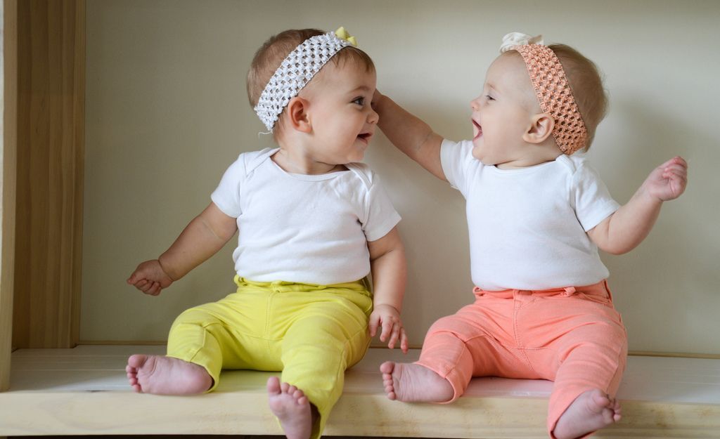 5 Tips Cerdas Memberi Nama Bayi Kembar
