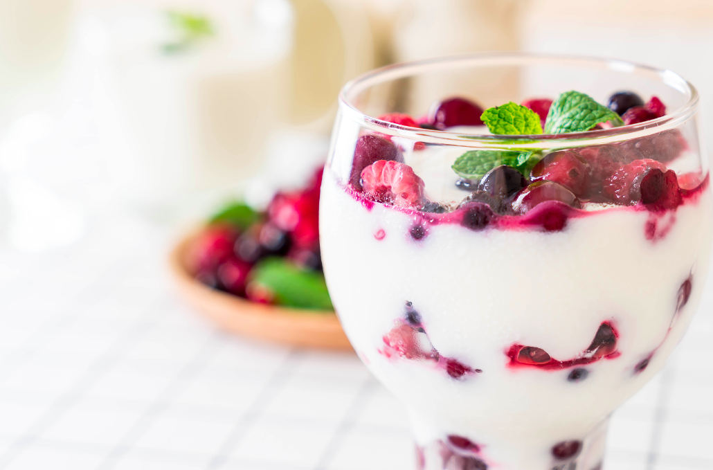 4. Yoghurt bantu berikan asupan kalsium