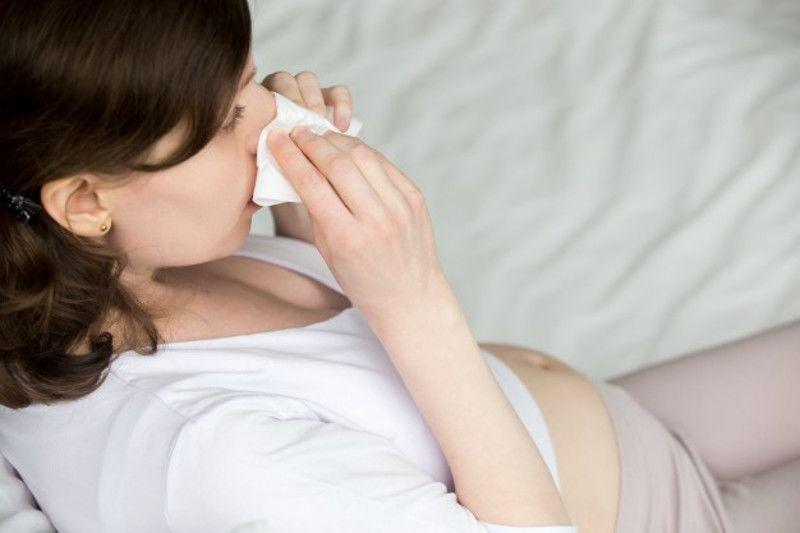 12 Obat Batuk Alami Ibu Hamil Aman