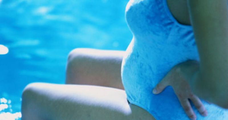 Manfaat Berenang bagi Ibu Hamil