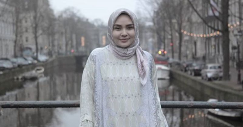 Mengenal Lebih Dekat Designer Kondang, Ria Miranda