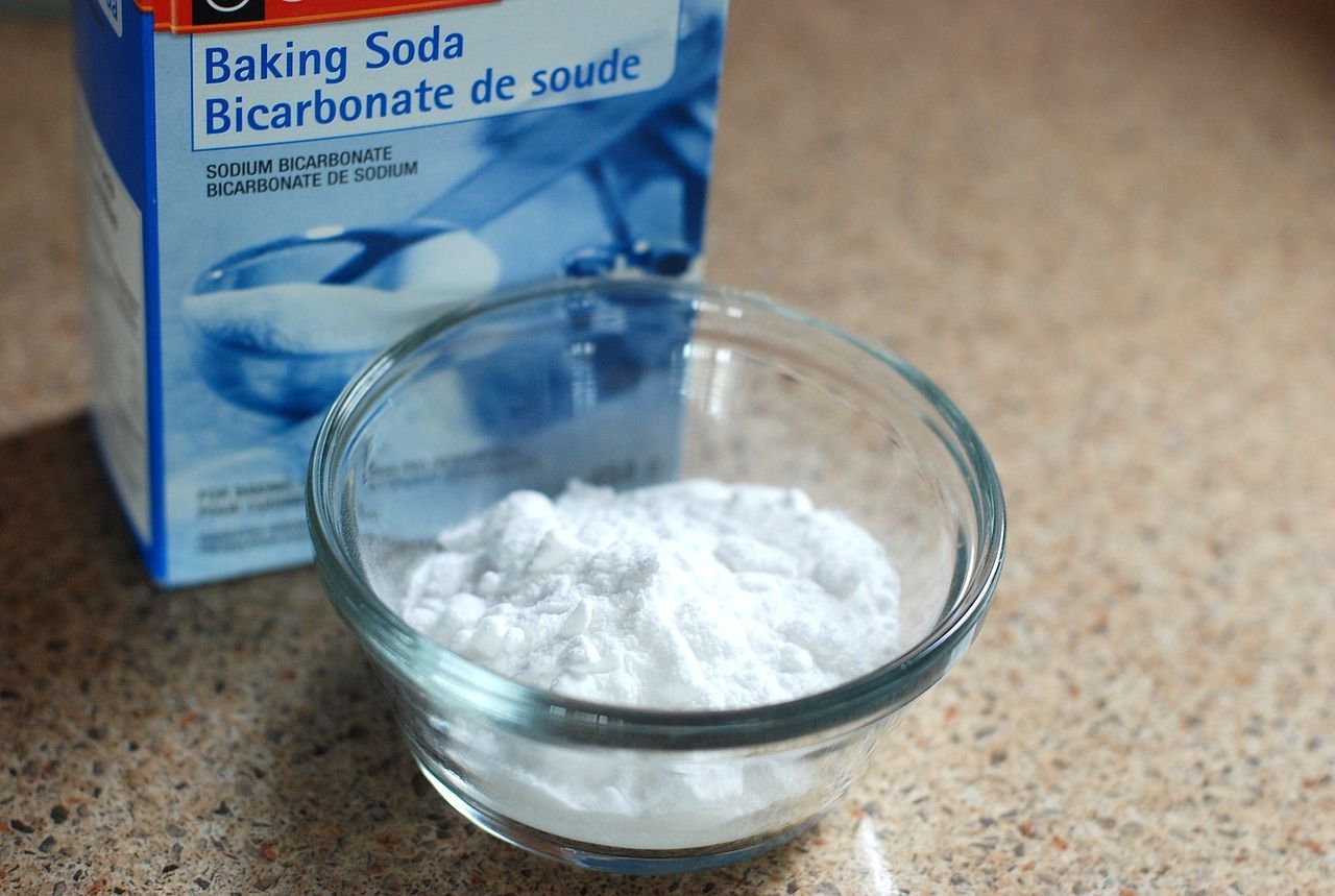 2. Kombinasi baking soda cuka