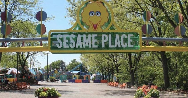Sesame Place, Pusat Autisme Bersertifikat Pertama Dunia