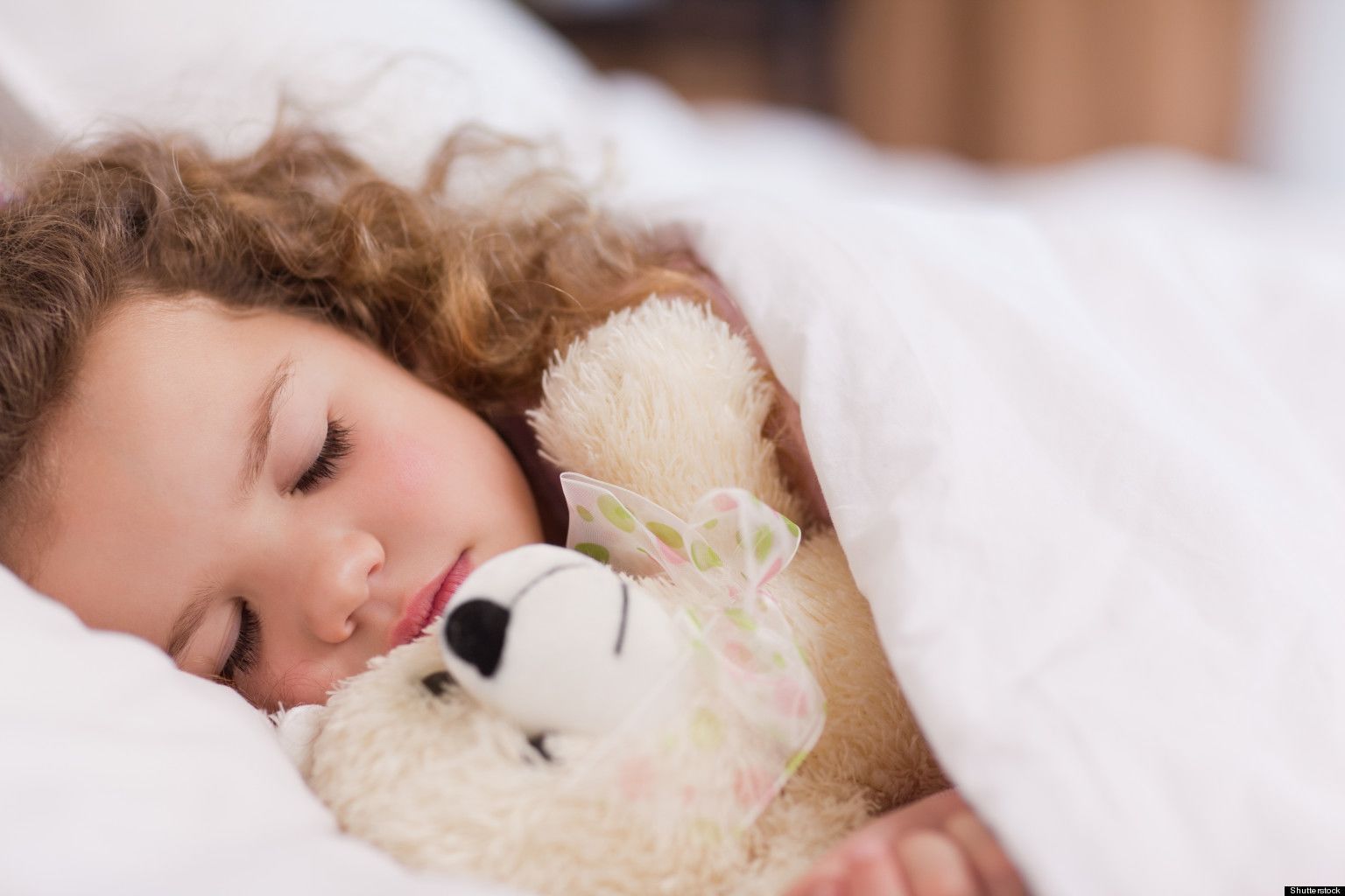 Lakukan Empat Cara Ini agar Anak Usia Sekolah Mematuhi Waktu Tidurnya