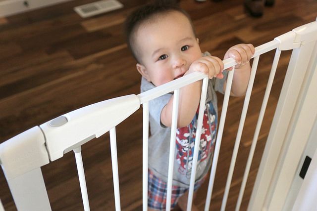 35 Cara Membuat Rumah Aman Saat Si Bayi Mulai Menjelajah