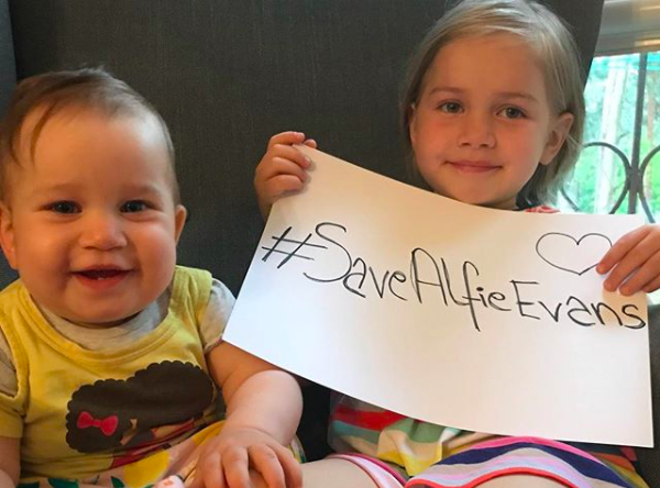 5. Selebritis dunia mendukung gerakan SaveAlfieEvans