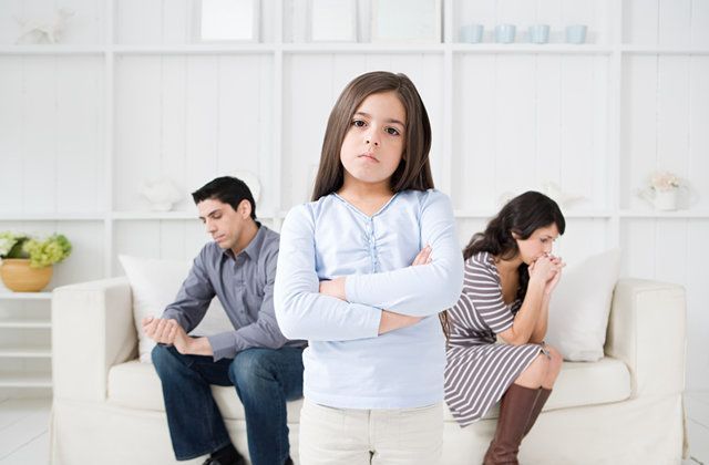 Tidak Mudah, Begini Cara Membicarakan Perceraian Kepada Anak