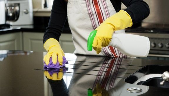 1. Jangan malas membersihkan dapur