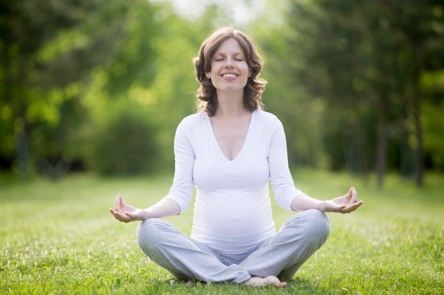 Menenangkan Menguatkan, Manfaat Utama Yoga Ibu Hamil