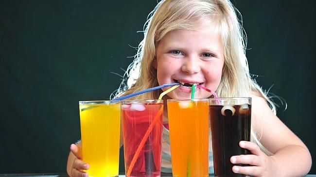 Stop Anak Mama Bisa Kecanduan Minuman Bersoda Ini Bahayanya