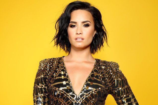 Tips Mengatur Keuangan ala Demi Lovato Anak Remaja Mama
