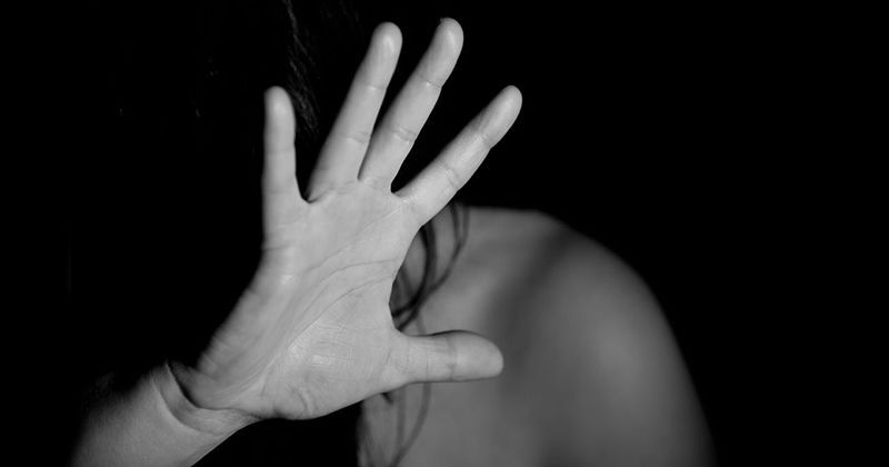 Seorang Perempuan Diduga Dipukul Anggota DPR karena Membela Suami