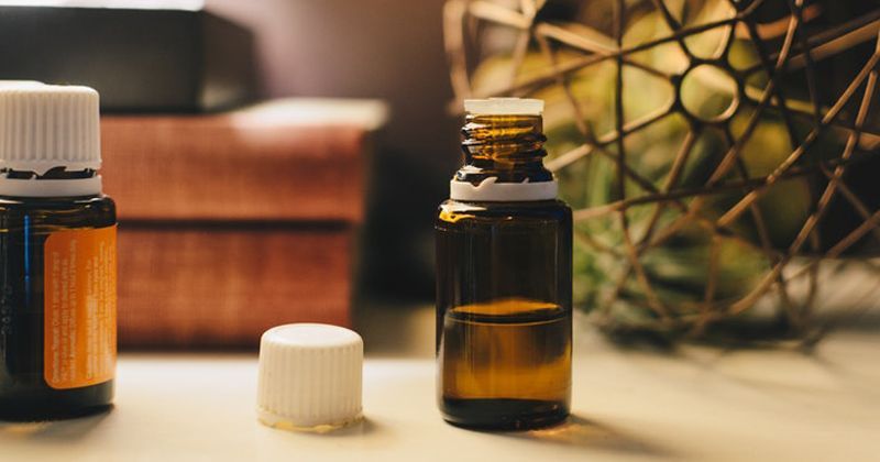 5 Cara Penggunaan Essential Oils Aman
