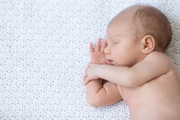 3. Seberapa banyak tidur siang dibutuhkan bayi