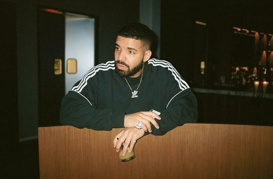 Drake Ungkap Rahasia Bahwa Diri Telah Menjadi Seorang Ayah