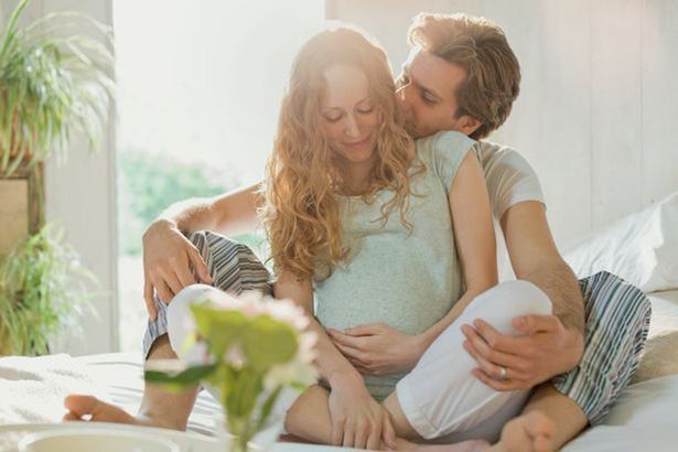 6 Fakta Menarik Melakukan Seks Saat Hamil