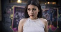 6. Suami tidak mau mendengarkan pendapat istri