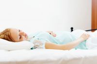 Mama Wajib Baca, Ini 7 Cara Meningkatkan Kualitas Tidur saat Hamil