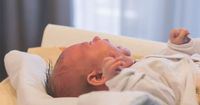 2. Kenali faktor pemicu bayi gumoh lewat hidung