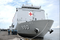 TNI Berangkatkan Kapal Rumah Sakit