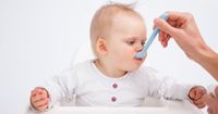 6. Sesuaikan ukuran sendok makan usia perkembangan bayi