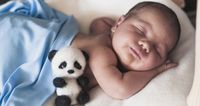 Mitos 3 Bayi tidur siang, bisa tidur malam lebih lama