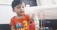 1. Asik bermain permainan edukasi