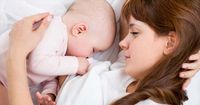 4 Syarat Penting Jika Bayi Disusui Langsung oleh Donor ASI