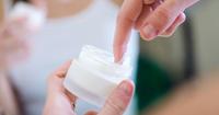 2. Hydroquinone