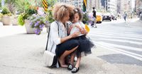 7 Tipe Mama Biasa Terlihat Hari Pertama Sekolah Anak