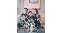 3. Rayakan ulang tahun Ryshaka