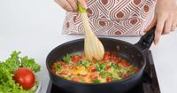 2. Konsumsi makanan sehat