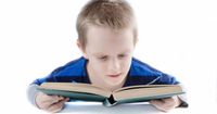 5. Membiarkan anak malas membaca