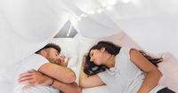 2. Setiap orang mengalami rangsangan seksual saat tertidur