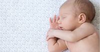 Cara Supaya Bayi Lelap Tempat Tidur Sendiri