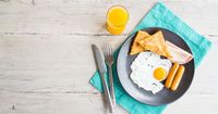 5. Cara aman menyantap telur