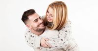 5 Cara Mudah Membuat Pasangan Merasa Bahagia