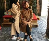 2. Gunakan long coat