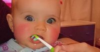 1. Cara merawat gigi bayi baru tumbuh