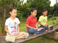 Apakah Anak Mama Perlu Melakukan Meditasi Ini Manfaatnya