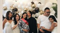 Raisa Dapat Kejutan Baby Shower dari Para Sahabat Suami Tercinta