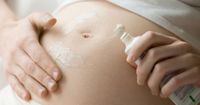 5 Tanda Penyebab Stretch Mark Saat Masa Kehamilan